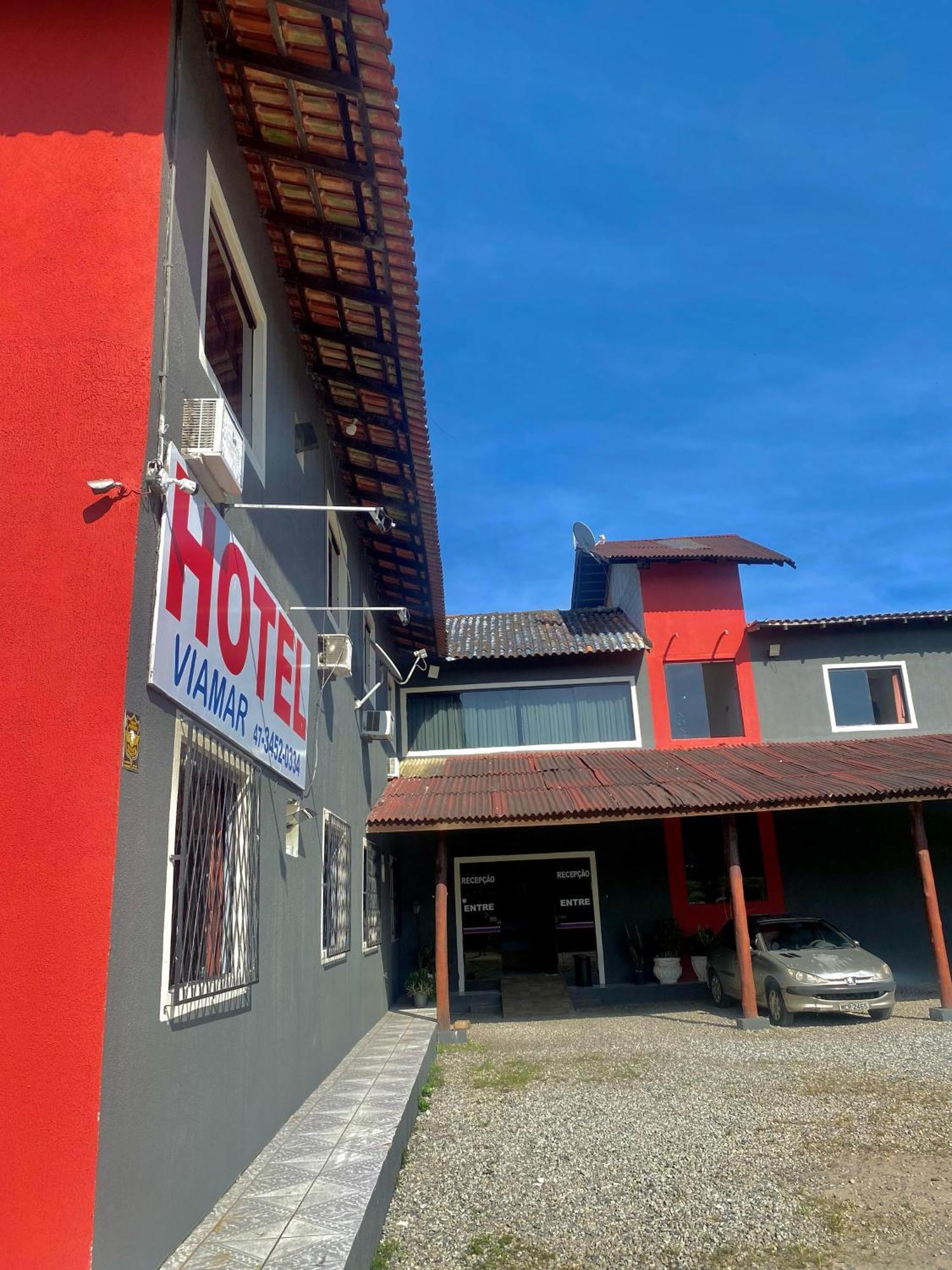 Hotel E Pousada Via Mar Itapocu Екстер'єр фото