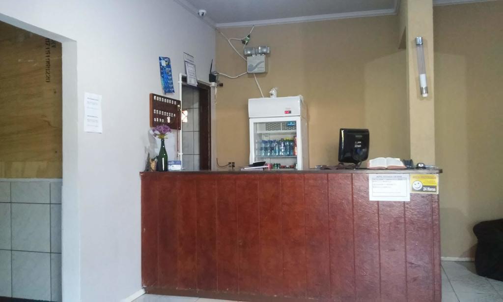 Hotel E Pousada Via Mar Itapocu Екстер'єр фото