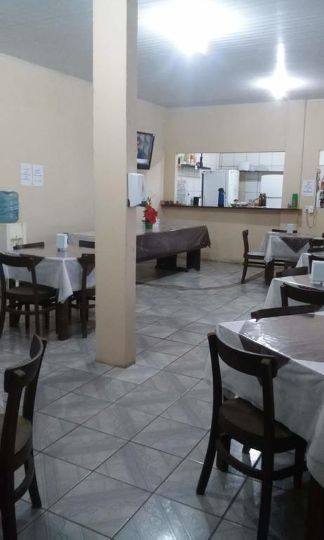 Hotel E Pousada Via Mar Itapocu Екстер'єр фото