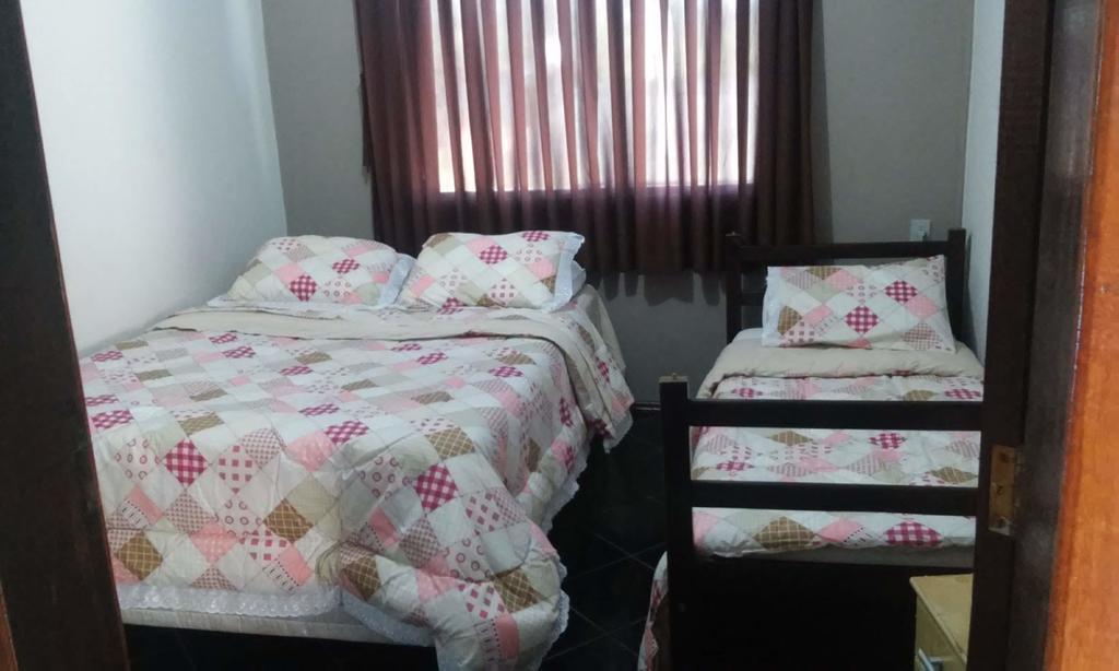Hotel E Pousada Via Mar Itapocu Екстер'єр фото